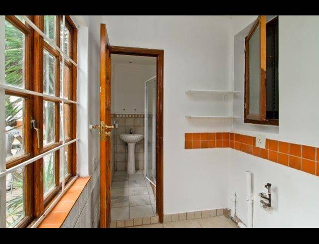 3 BEDROOM HOUSE FOR SALE IN KENSINGTON